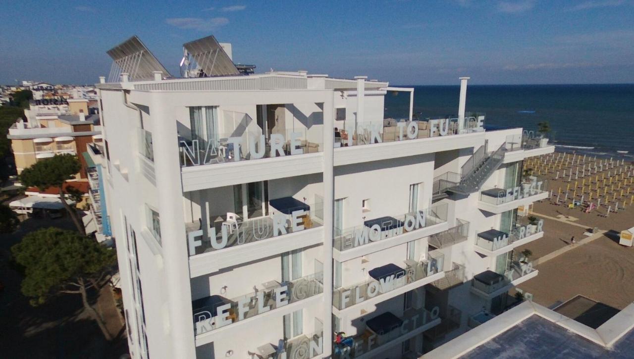 Hotel Edera Caorle Exterior foto